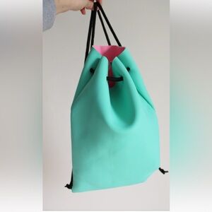 Triangl Neoprene Aqua Green Drawstring Backpack Scuba Swim Beach Summer Bag Surf